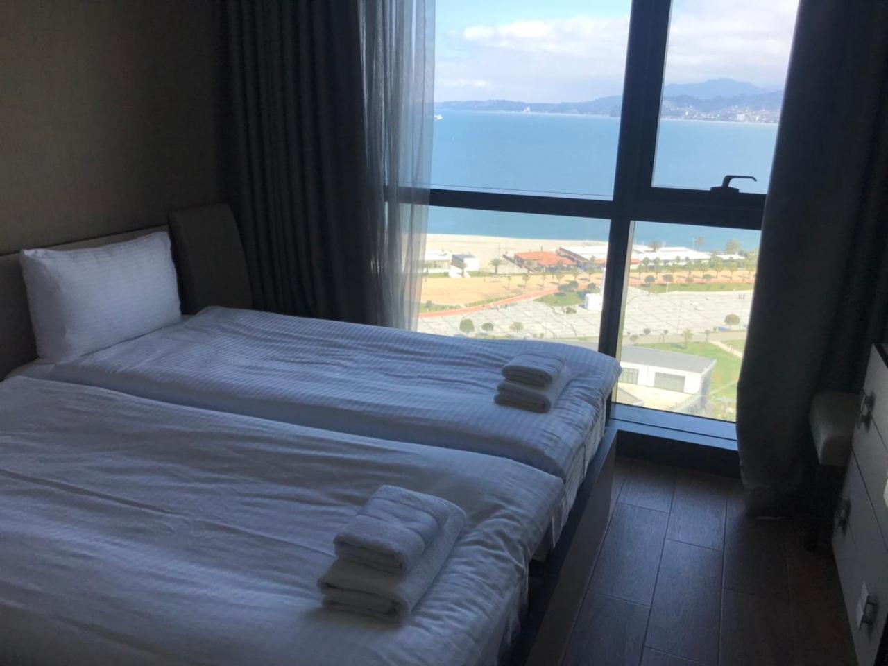 Premium Apartment In Porta Batumi Tower ภายนอก รูปภาพ