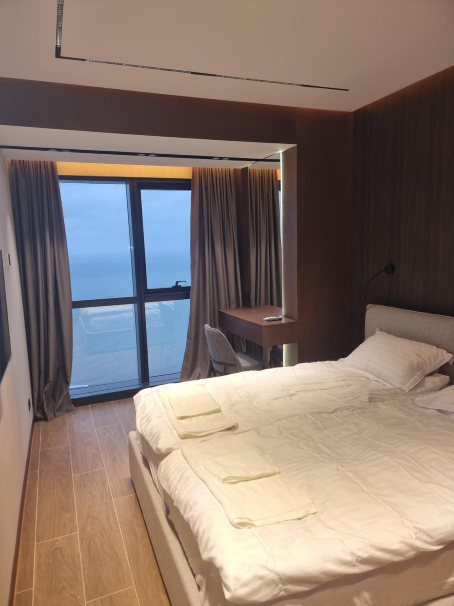 Premium Apartment In Porta Batumi Tower ภายนอก รูปภาพ